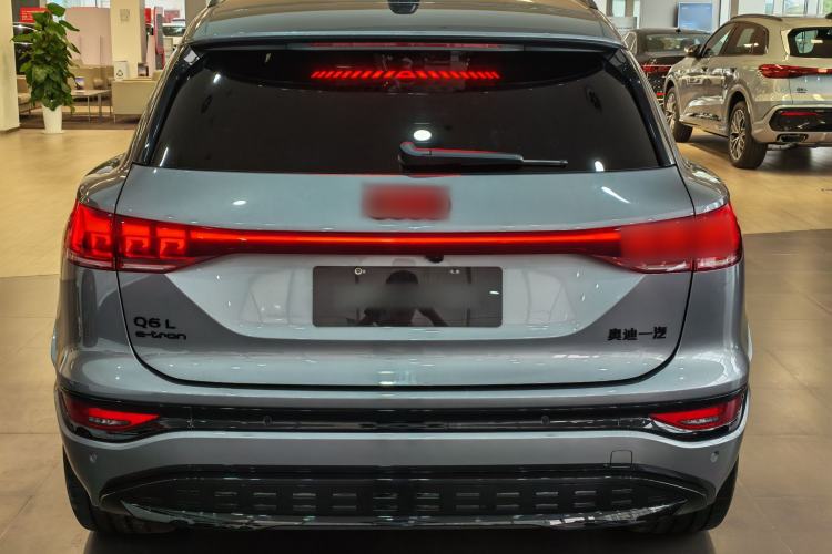 Used Audi Q6L e-tron 2026 First Launch Navigation Edition Rear