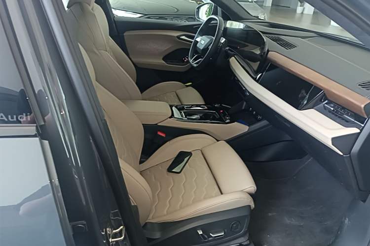 Used Audi Q6L e-tron 2026 First Launch Navigation Edition Right Front Seat