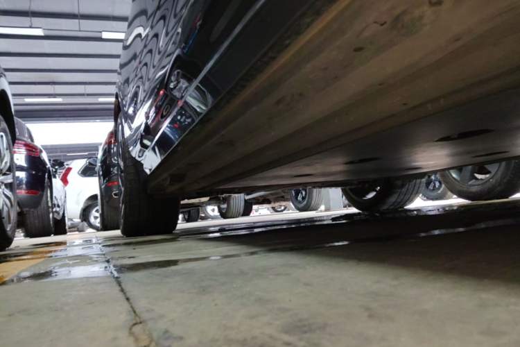 Used Audi Q6L e-tron 2026 First Launch Navigation Edition Right Side Sill