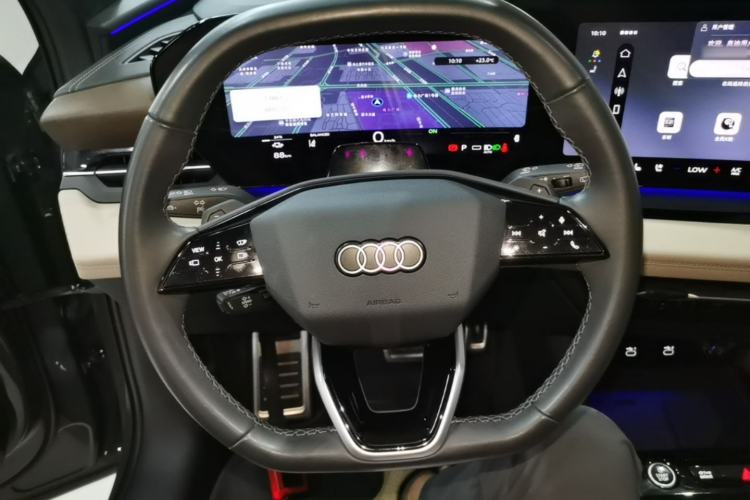 Used Audi Q6L e-tron 2026 First Launch Navigation Edition Steering Wheel