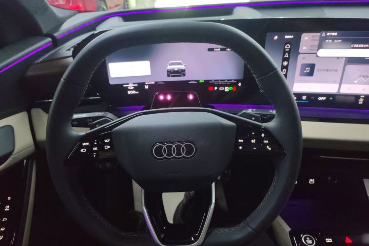 Used Audi Q6L e-tron 2026 First Launch Navigation Edition Steering Wheel
