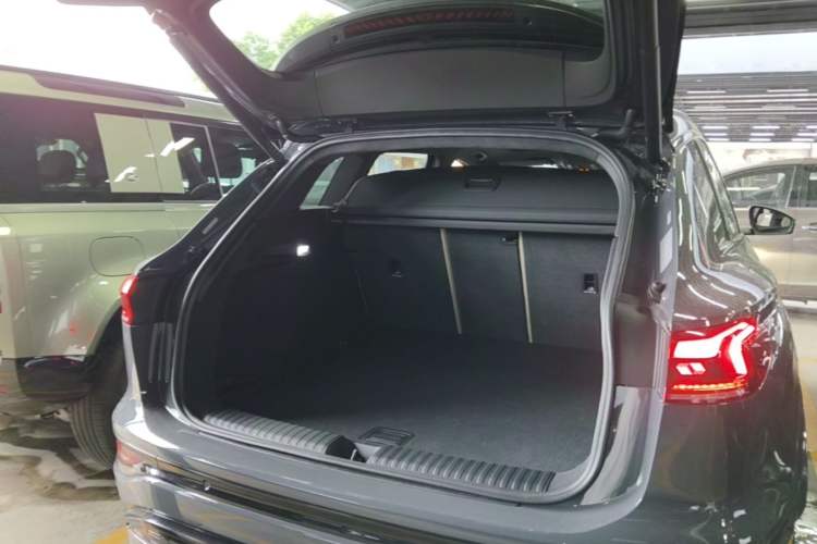 Used Audi Q6L e-tron 2026 First Launch Navigation Edition Trunk