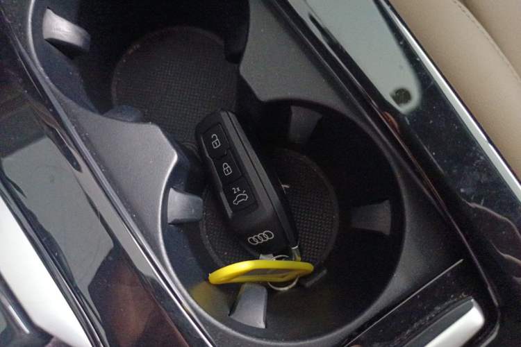Used Audi Q6L e-tron 2026 First Launch Navigation Edition Vehicle Key