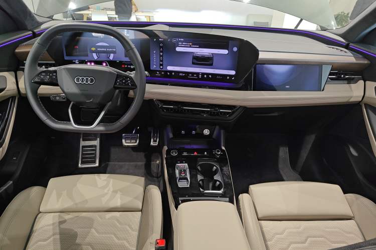 Used Audi Q6L e-tron 2026 First Launch Navigation Edition Center Console