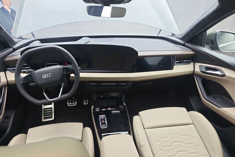Used Audi Q6L e-tron 2026 Ultra-Long Range Edition Center Console