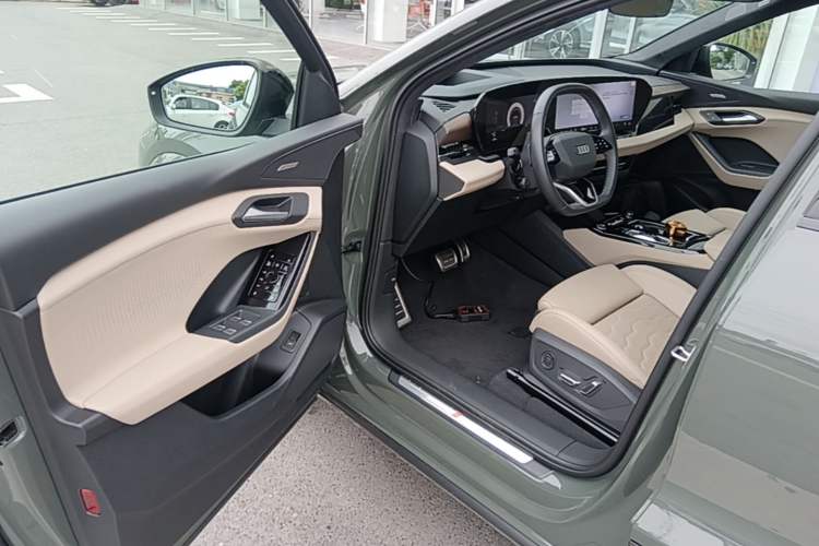 Used Audi Q6L e-tron 2026 First Launch Navigation Edition Driver Seat