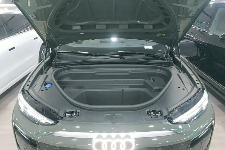 Used Audi Q6L e-tron 2026 First Launch Navigation Edition Engine Bay
