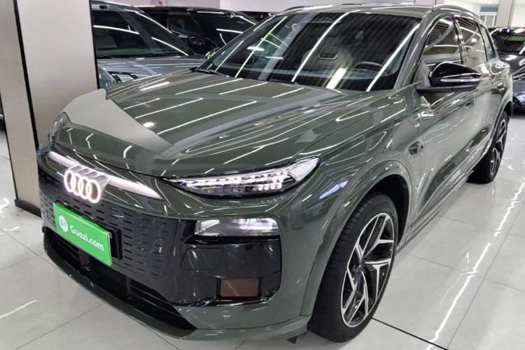 Used Audi Q6L e-tron 2026 First Launch Navigation Edition Guazi used car, China used car export, Used car for sale, Used cars, Cheapest cars for sale