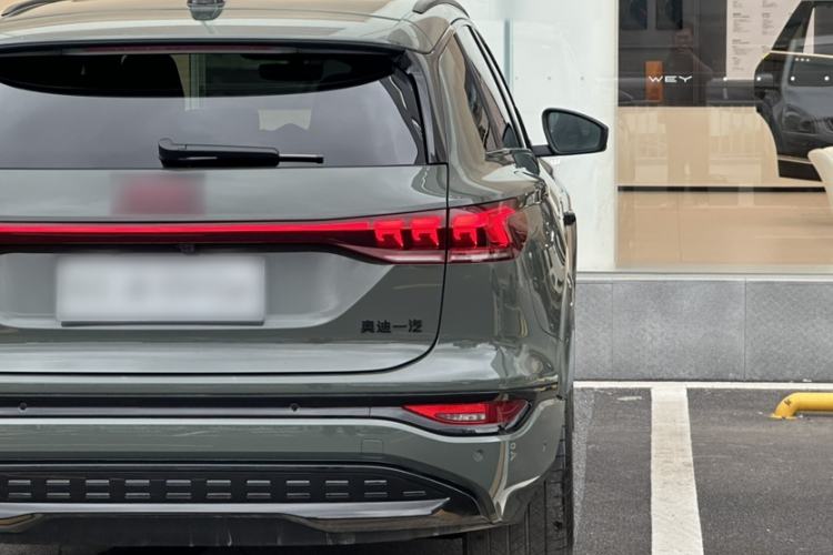 Used Audi Q6L e-tron 2026 First Launch Navigation Edition Exterior 11