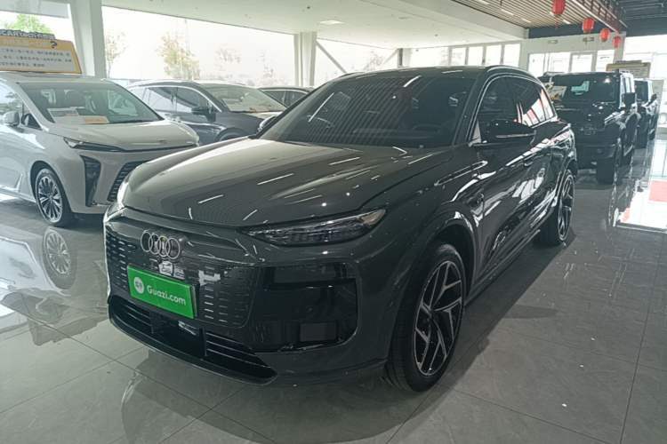 Ojetý Audi Q6L e-tron 2026 First Launch Navigation Edition Guazi used car, China used car export, Used car for sale, Used cars, Cheapest cars for sale