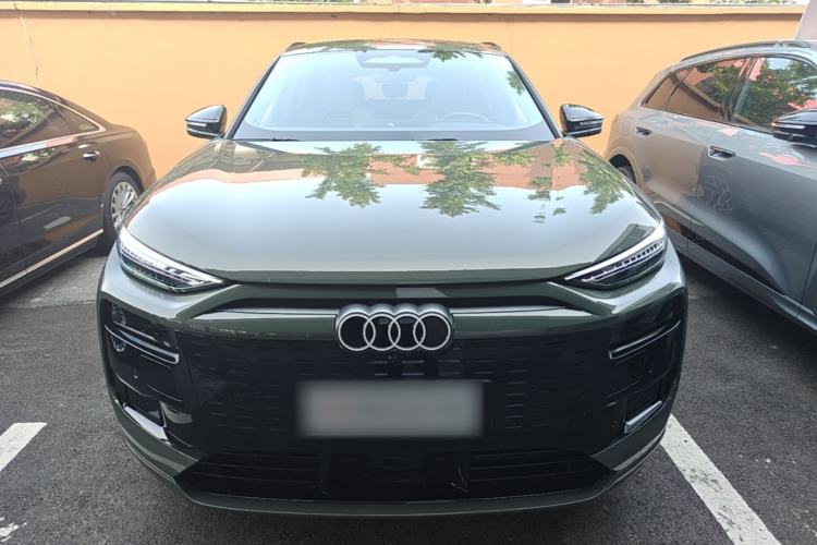Used Audi Q6L e-tron 2026 First Launch Navigation Edition Front