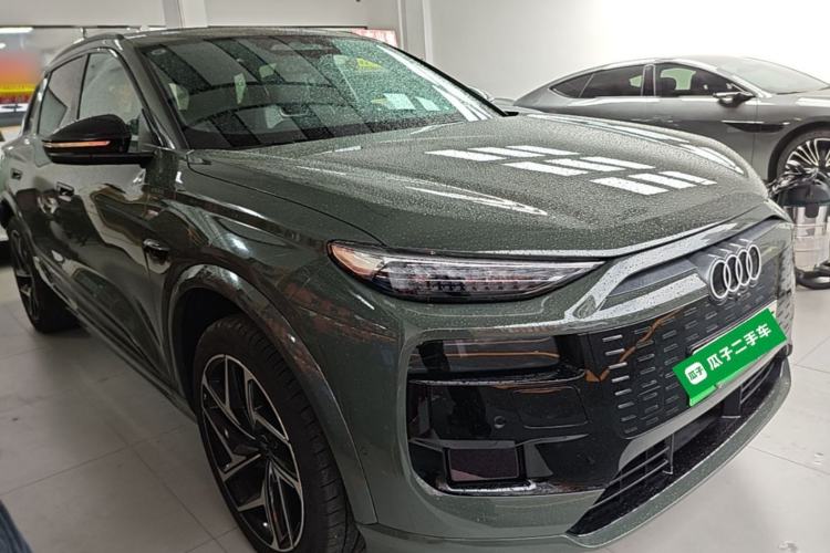 Used Audi Q6L e-tron 2026 First Launch Navigation Edition Front Right 45 Deg
