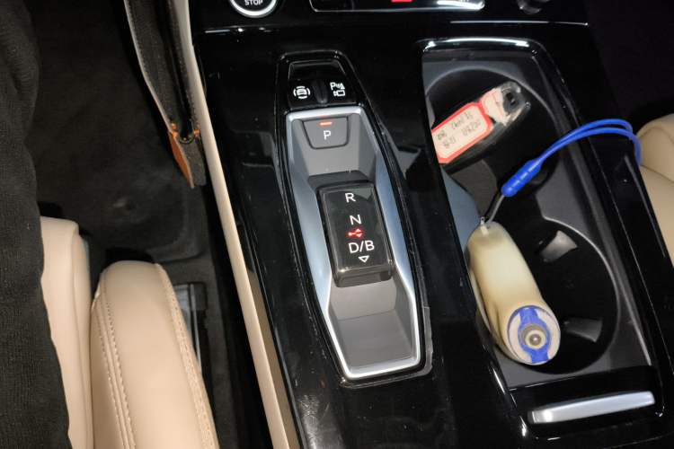 Used Audi Q6L e-tron 2026 Ultra-Long Range Edition Gear Lever