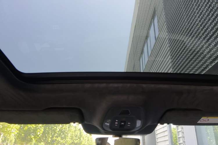 Used Audi Q6L e-tron 2026 First Launch Navigation Edition Headliner