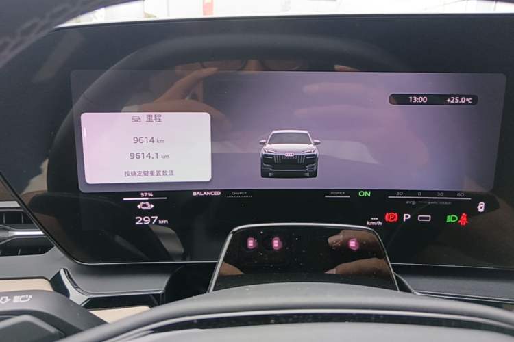 Used Audi Q6L e-tron 2026 First Launch Navigation Edition Instrument Cluster