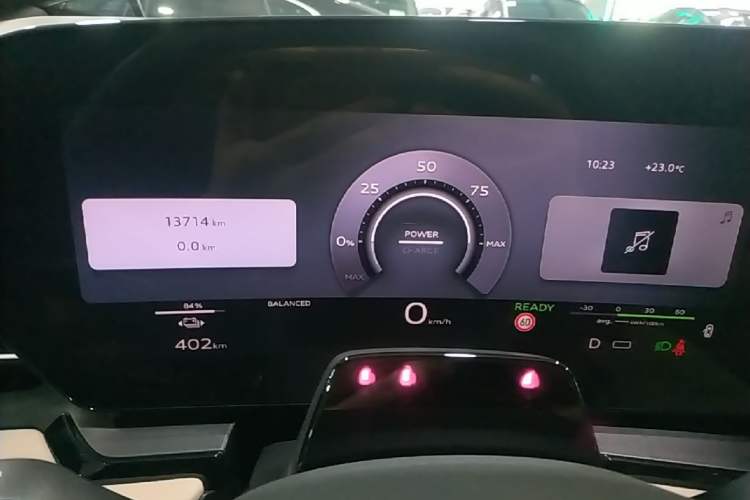 Used Audi Q6L e-tron 2026 First Launch Navigation Edition Instrument Cluster