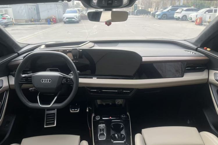 Used Audi Q6L e-tron 2026 Ultra-Long Range Edition Interior 4
