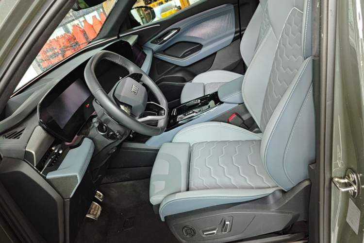 Used Audi Q6L e-tron 2026 First Launch Navigation Edition Left Front Seat