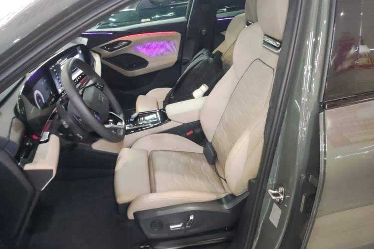 Used Audi Q6L e-tron 2026 First Launch Navigation Edition Left Front Seat