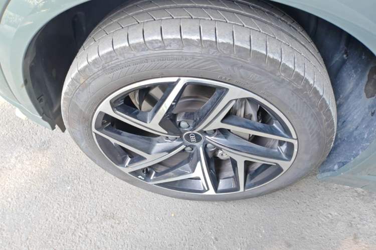 Used Audi Q6L e-tron 2026 First Launch Navigation Edition Left Front Wheel Hub