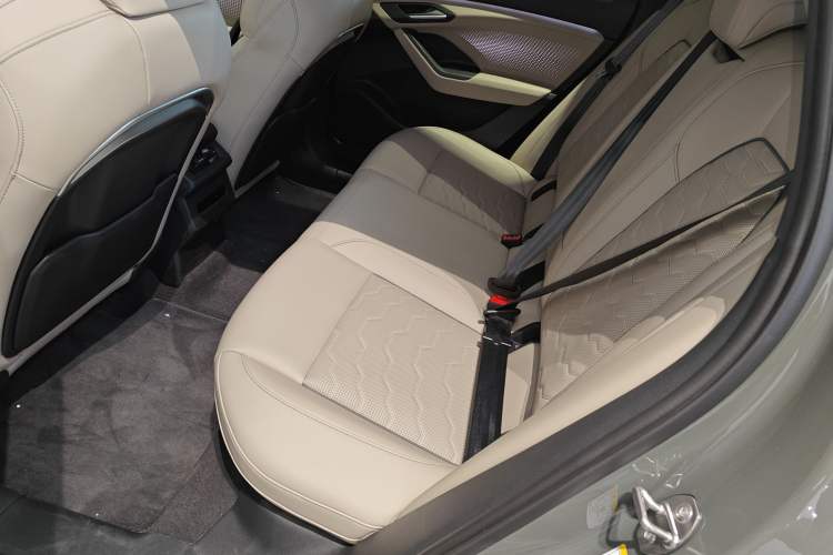 Used Audi Q6L e-tron 2026 First Launch Navigation Edition Left Rear Seat