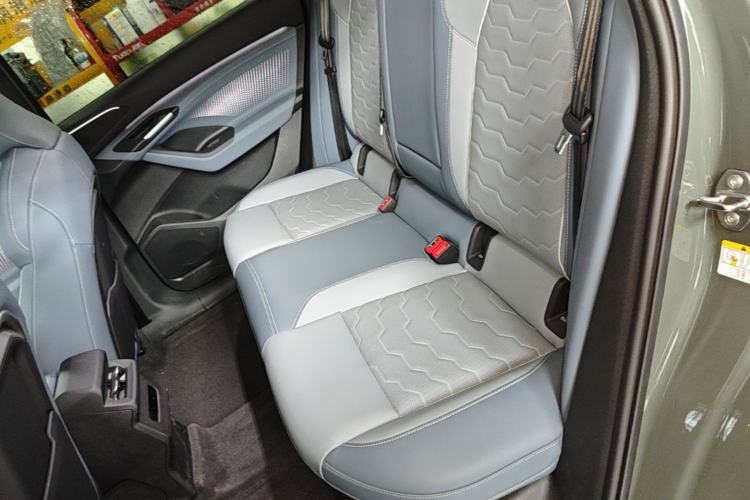Used Audi Q6L e-tron 2026 First Launch Navigation Edition Left Rear Seat