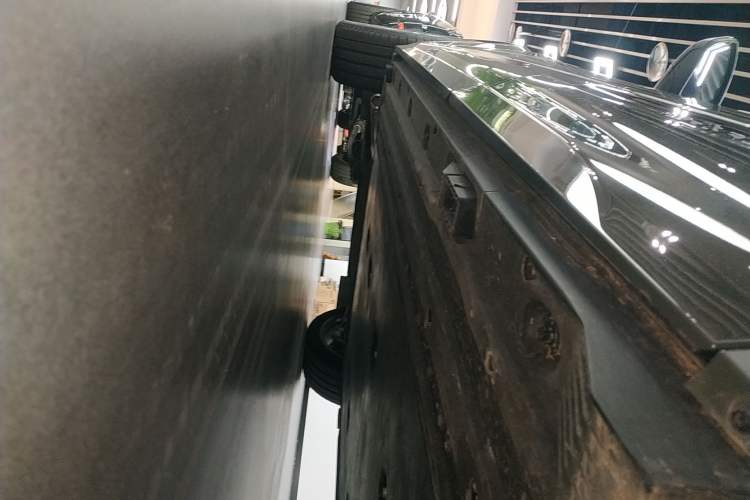 Used Audi Q6L e-tron 2026 Ultra-Long Range Edition Left Side Sill
