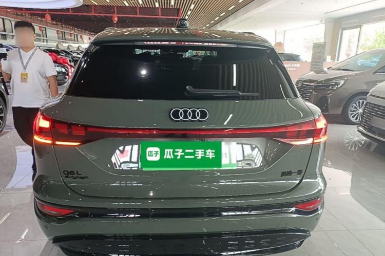 Used Audi Q6L e-tron 2026 First Launch Navigation Edition Rear