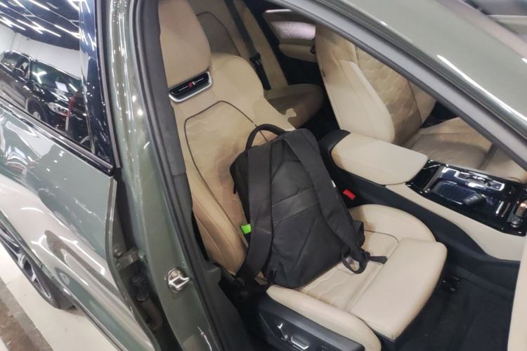 Used Audi Q6L e-tron 2026 First Launch Navigation Edition Right Front Seat
