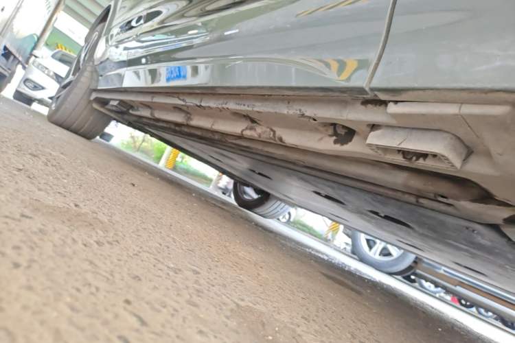 Used Audi Q6L e-tron 2026 First Launch Navigation Edition Right Side Sill