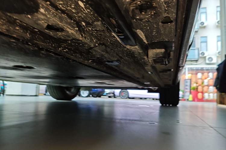 Used Audi Q6L e-tron 2026 First Launch Navigation Edition Right Side Sill