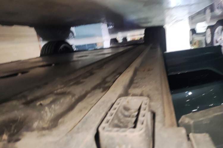 Used Audi Q6L e-tron 2026 First Launch Navigation Edition Right Side Sill