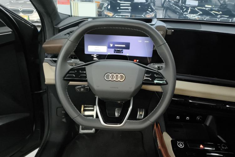 Used Audi Q6L e-tron 2026 Ultra-Long Range Edition Steering Wheel