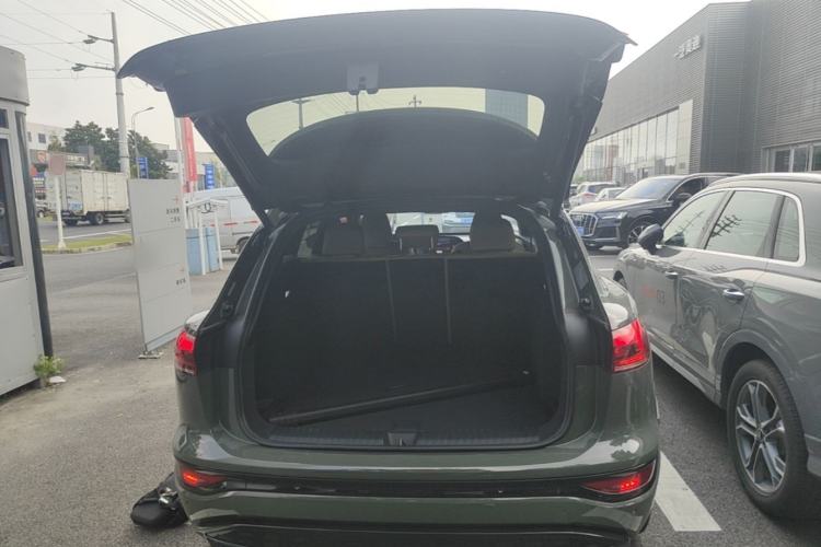 Used Audi Q6L e-tron 2026 First Launch Navigation Edition Trunk