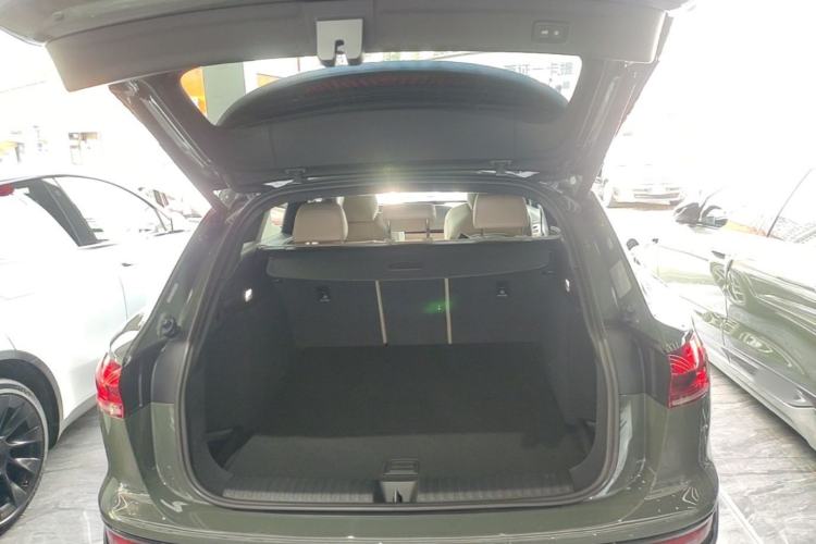 Used Audi Q6L e-tron 2026 First Launch Navigation Edition Trunk