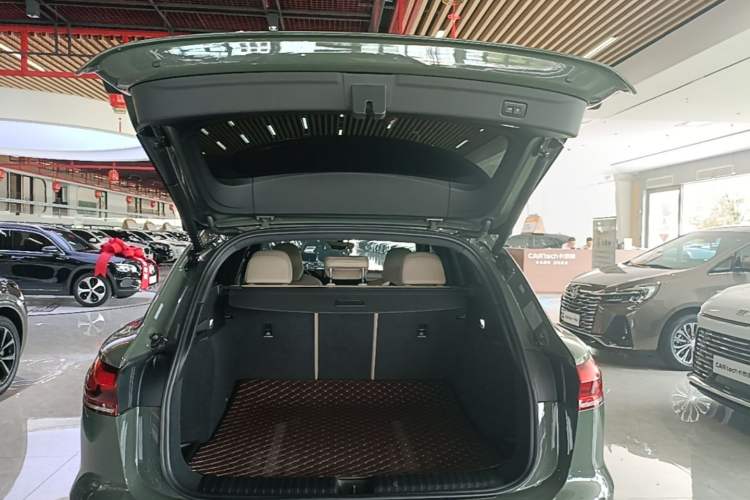 Used Audi Q6L e-tron 2026 First Launch Navigation Edition Trunk