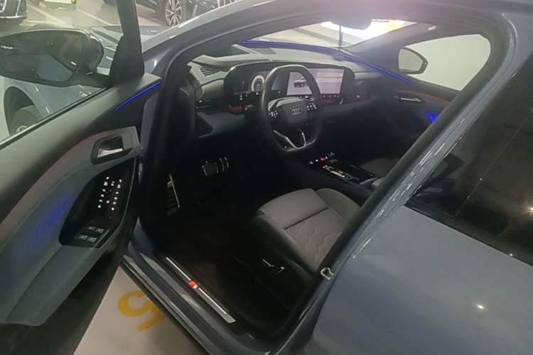 Used Audi Q6L e-tron 2026 First Launch Navigation Edition Driver Seat
