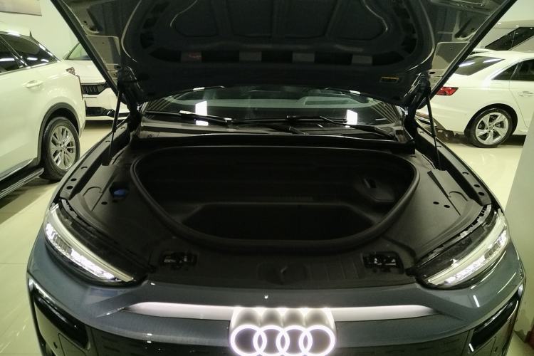 Used Audi Q6L e-tron 2026 First Launch Navigation Edition Engine Bay