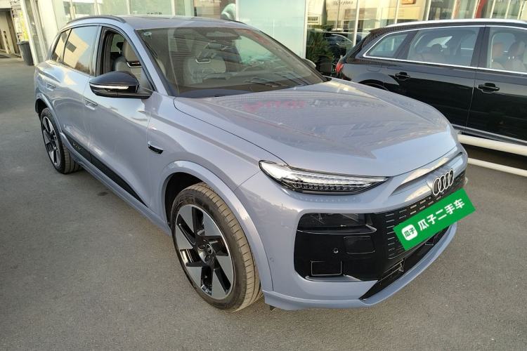 Used Audi Q6L e-tron 2026 First Launch Navigation Edition Front Right 45 Deg