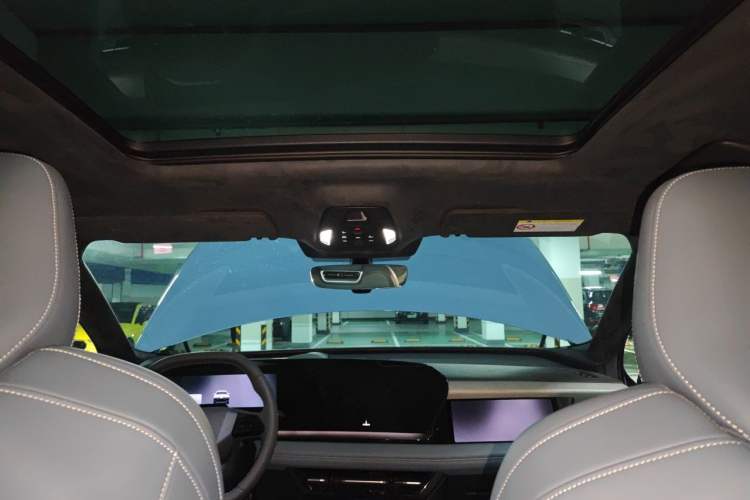Used Audi Q6L e-tron 2026 Ultra-Long Range Edition Headliner