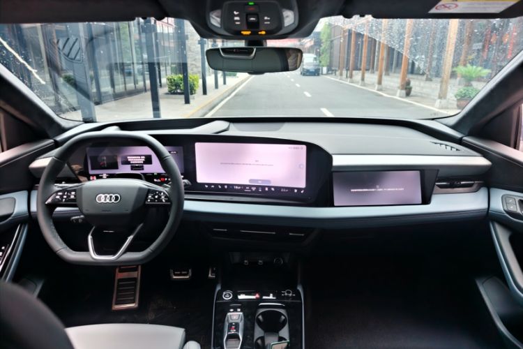 Used Audi Q6L e-tron 2026 Ultra-Long Range Edition Interior 6