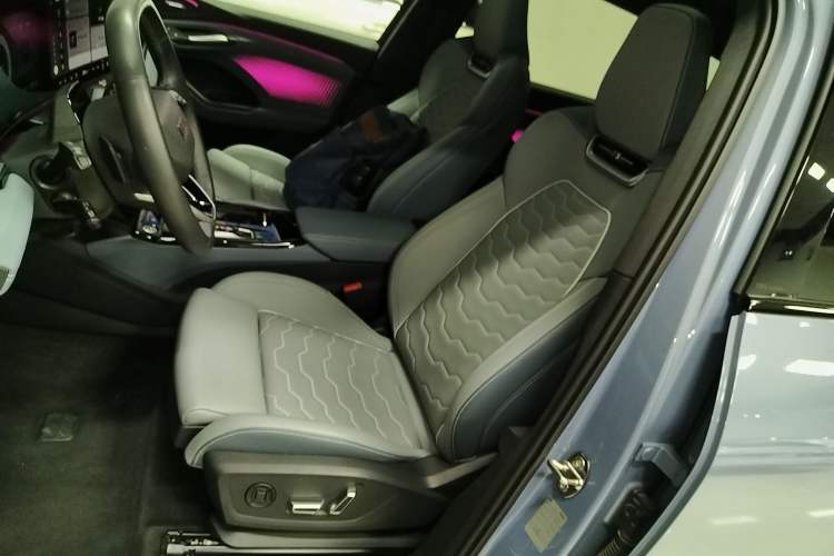 Used Audi Q6L e-tron 2026 First Launch Navigation Edition Left Front Seat