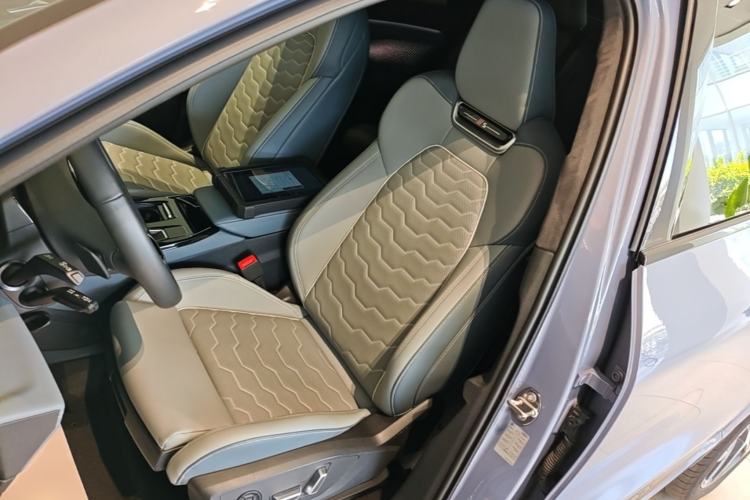 Used Audi Q6L e-tron 2026 First Launch Navigation Edition Left Front Seat