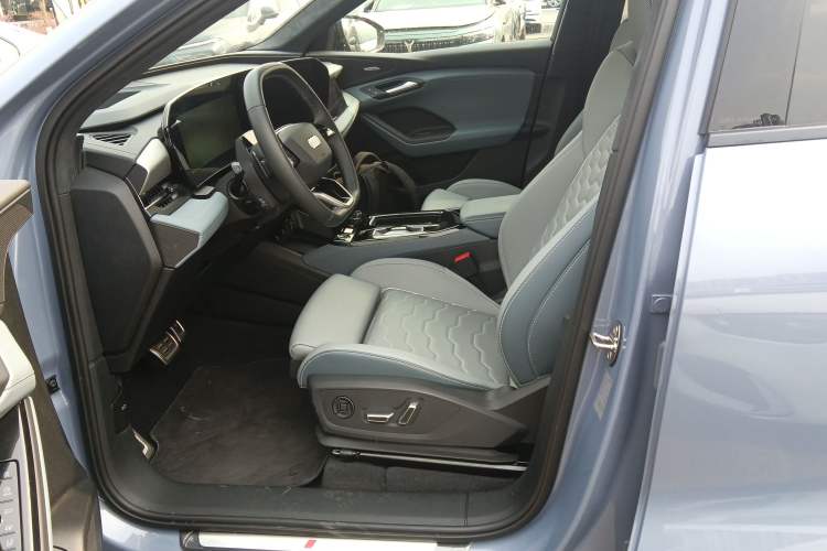Used Audi Q6L e-tron 2026 First Launch Navigation Edition Left Front Seat