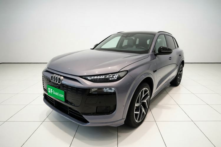Audi Q6L e-tron 2026 First Launch Navigation Edition