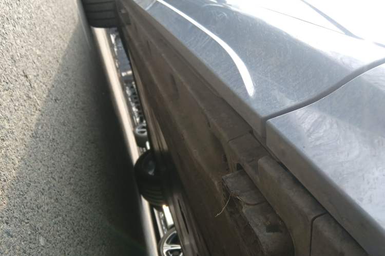 Used Audi Q6L e-tron 2026 First Launch Navigation Edition Right Side Sill