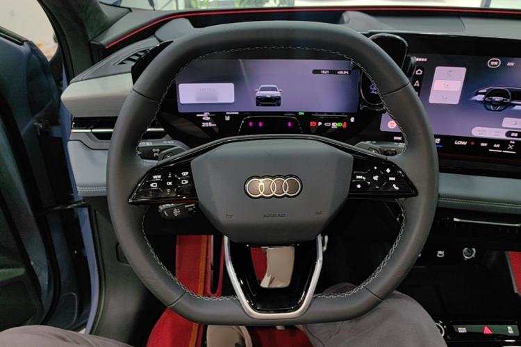 Used Audi Q6L e-tron 2026 First Launch Navigation Edition Steering Wheel