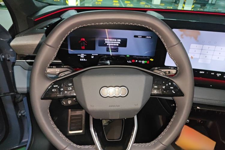 Used Audi Q6L e-tron 2026 Ultra-Long Range Edition Steering Wheel