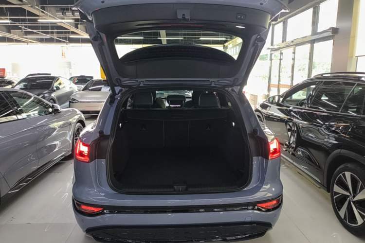 Used Audi Q6L e-tron 2026 First Launch Navigation Edition Trunk