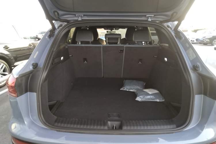 Used Audi Q6L e-tron 2026 First Launch Navigation Edition Trunk
